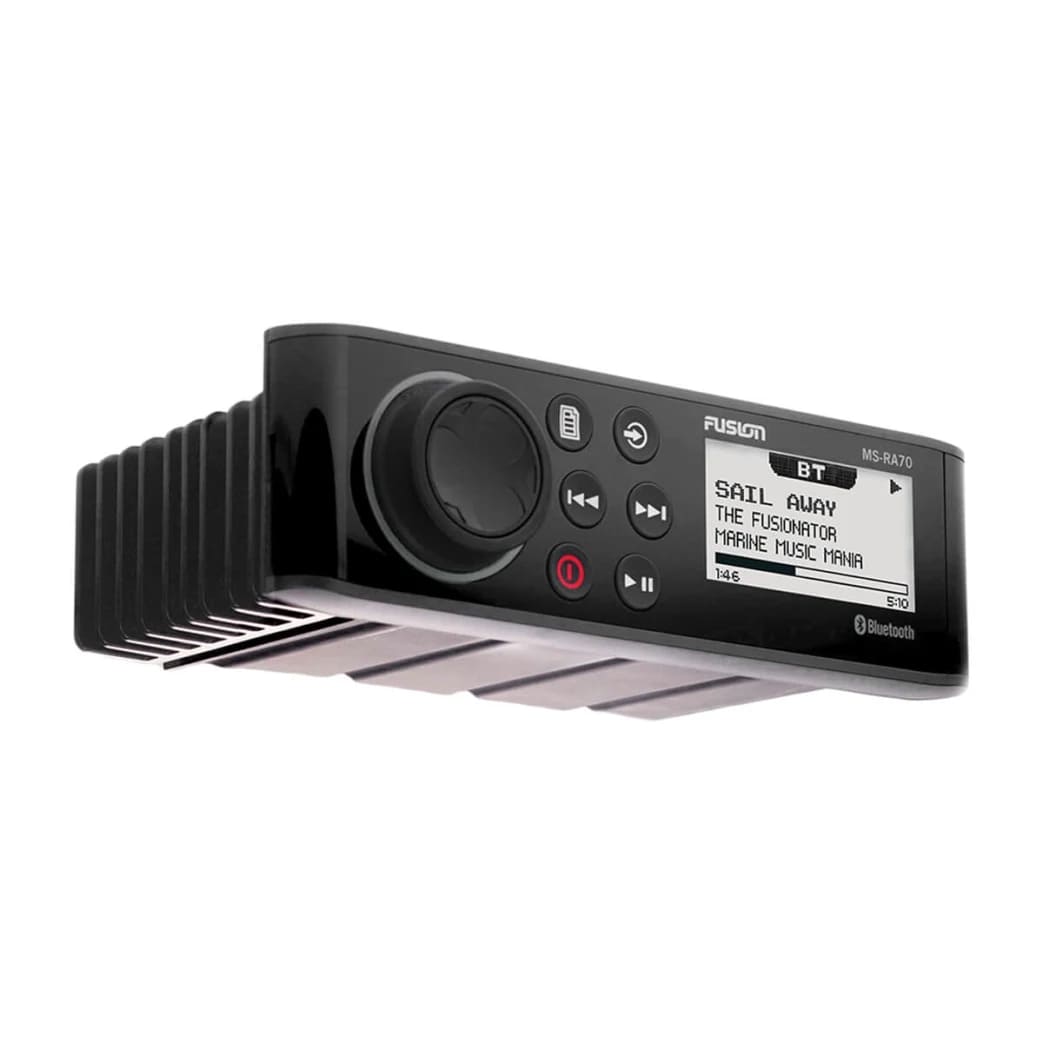 Fusion RA70 Marine Stereo resmi