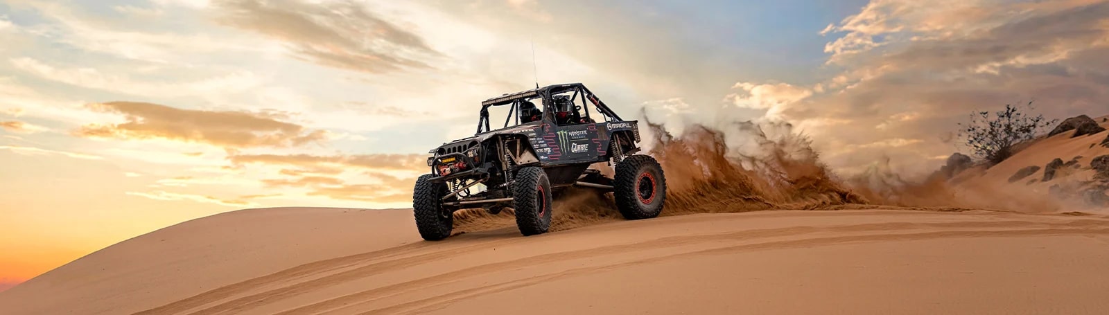 <p>Hız arayışı birçok farklı yoldan geçer; ancak ister keşfedilmemiş arazilerde ister kapalı devre yarış pistlerinde geziniyor olun, Garmin'in motor sporları performans cihazı ve performans iyileştiricisi potansiyelinizi ortaya çıkarmanıza yardımcı olmak için tasarlanmıştır.</p>
