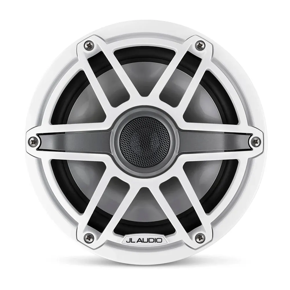 JL Audio M6 Marine Hoparlörleri - 7.7" Beyaz spor ızgaralı resmi