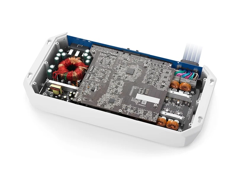 JL Audio MVi Deniz Amplifikatörleri